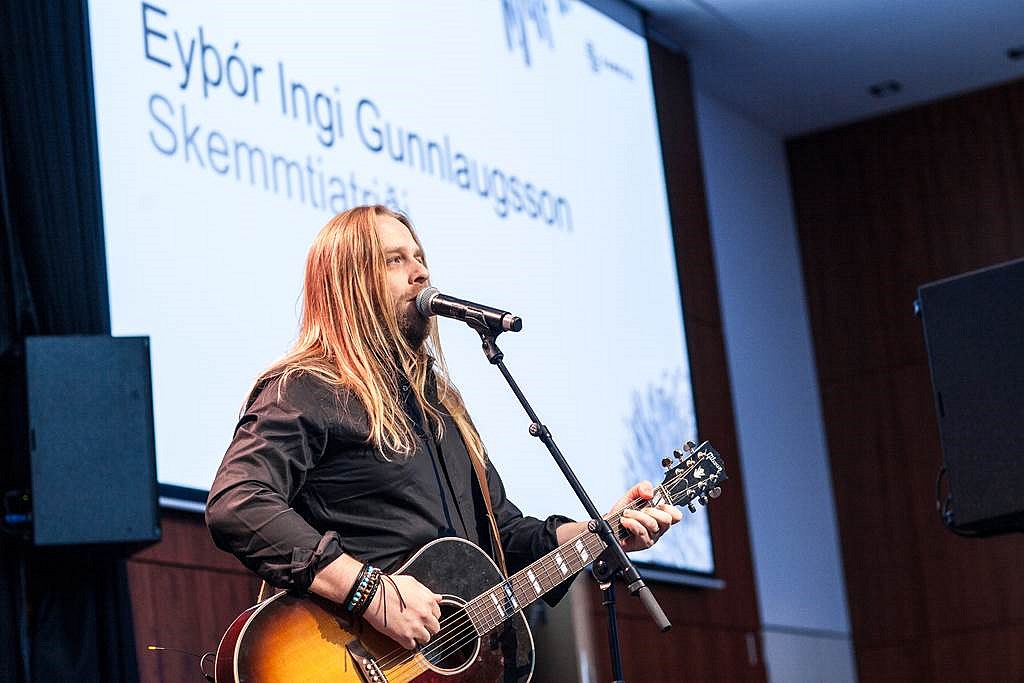 Komið með á vorfagnað Lífeyrisdeildar Sameykis - mynd